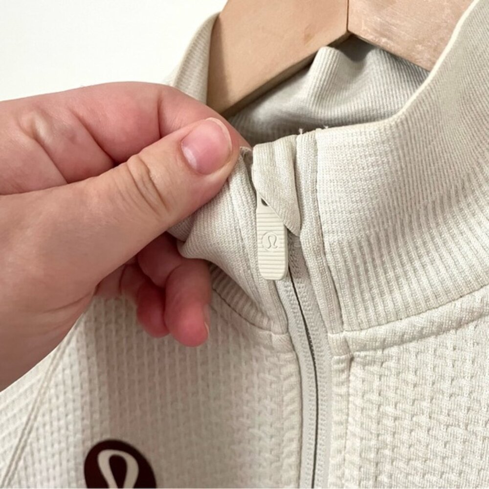 Lululemon Engineered Warmth Half Zip Ivory Team Canada Olympic Edition Size 10 - Picture 5 of 9